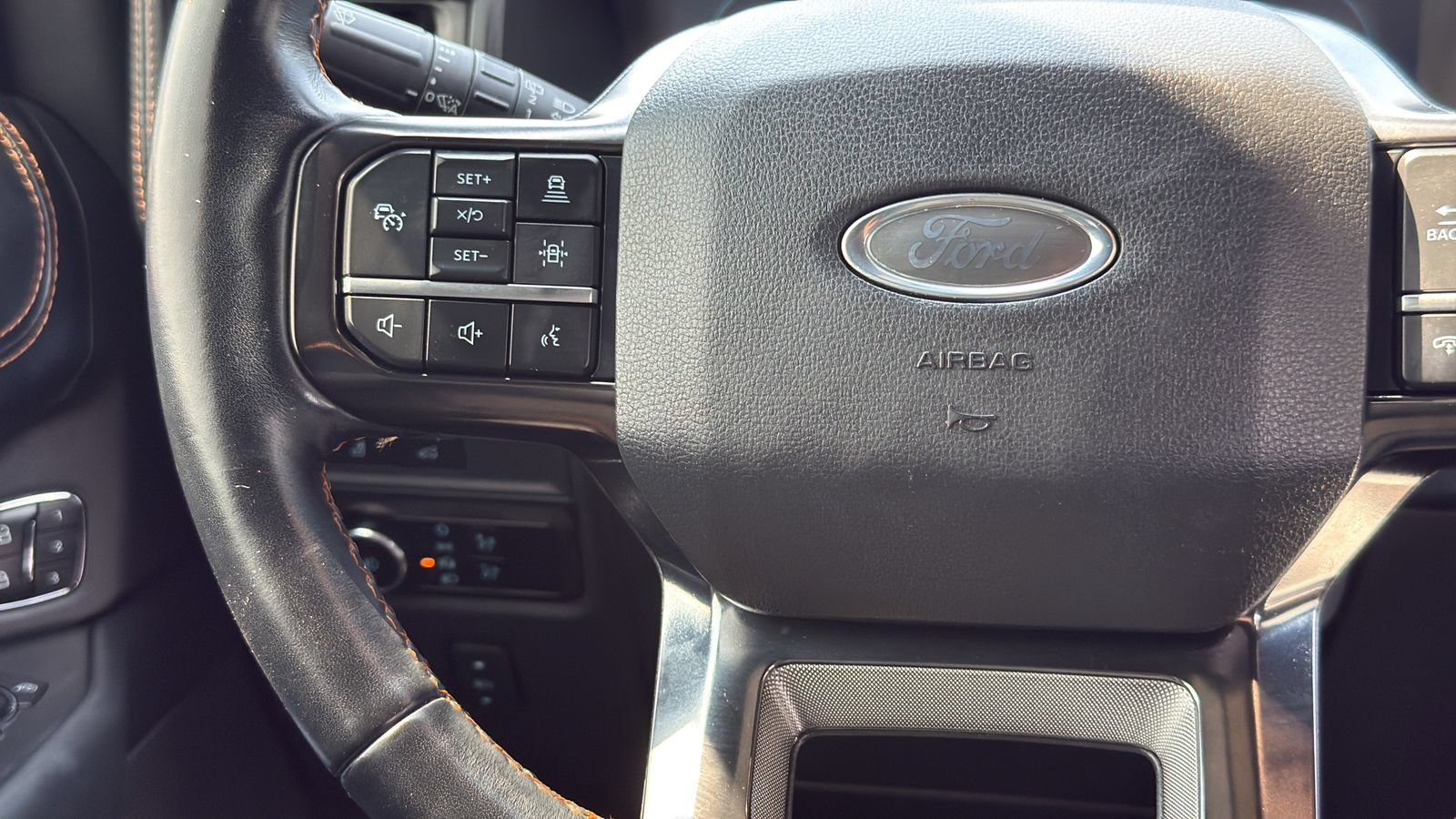 Certified 2023 Ford Expedition Platinum RWD image 16