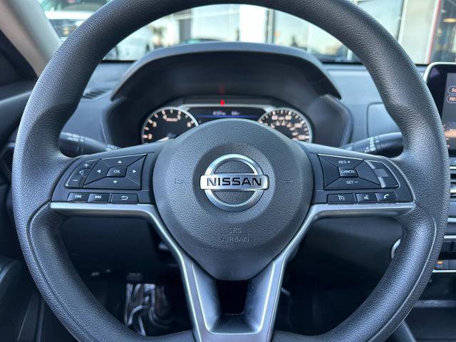 Used 2022 Nissan Altima 2.5 SV image 21