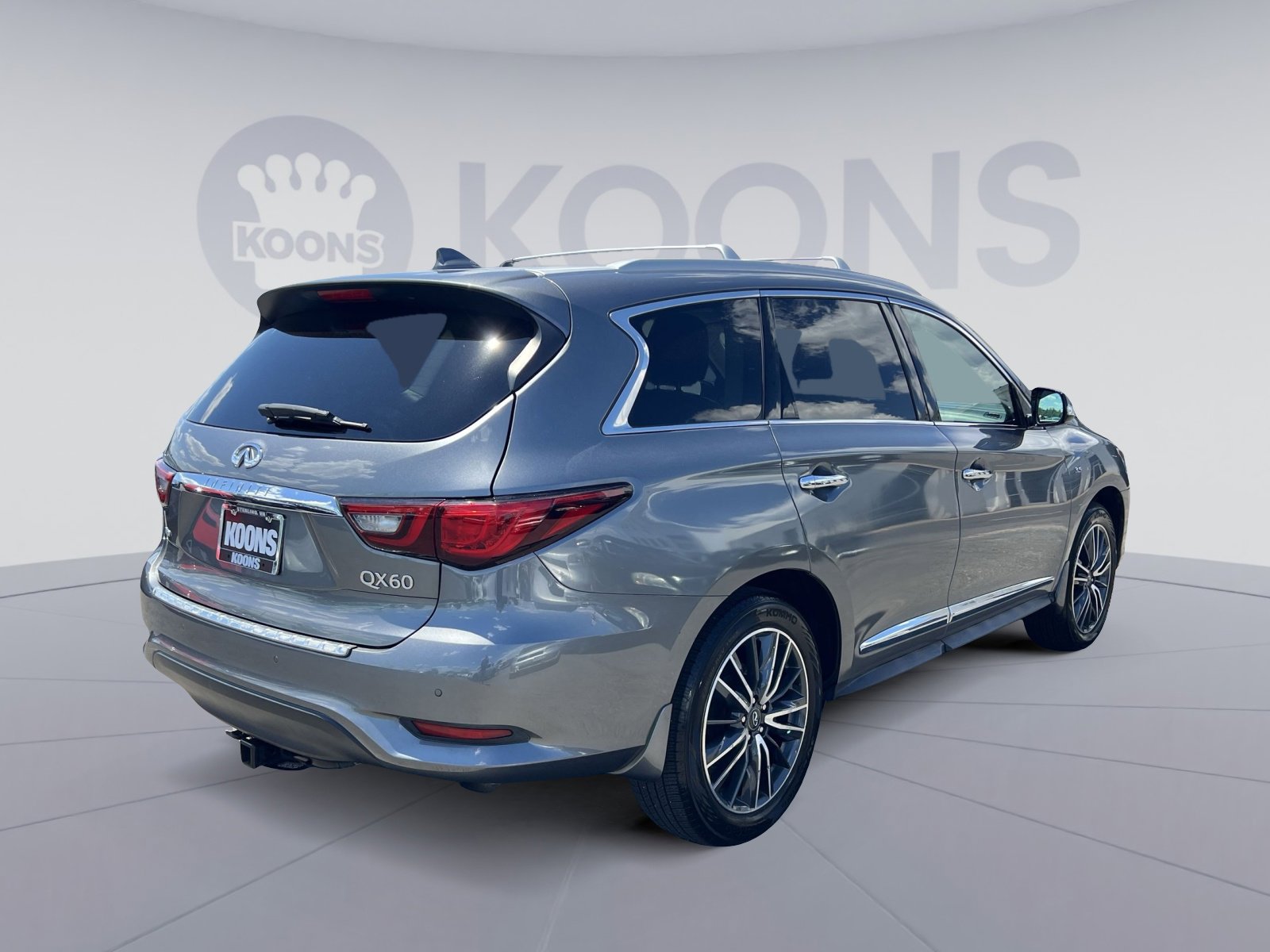 Used 2020 INFINITI QX60 Signature Edition AWD/4WD image 11