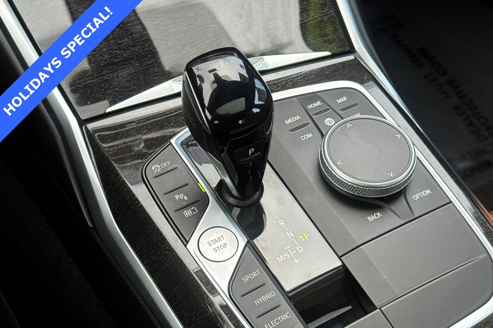 Used 2022 BMW 330e w/ Premium Package image 21