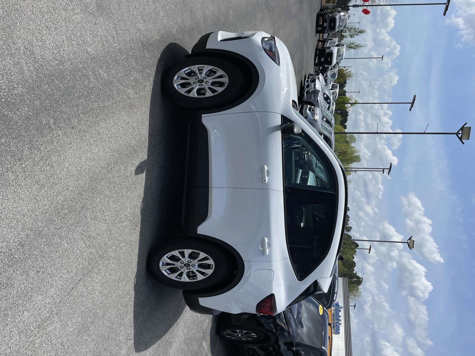 Certified 2025 Ford Escape Active w/ Tech Pack #1 FWD image 8