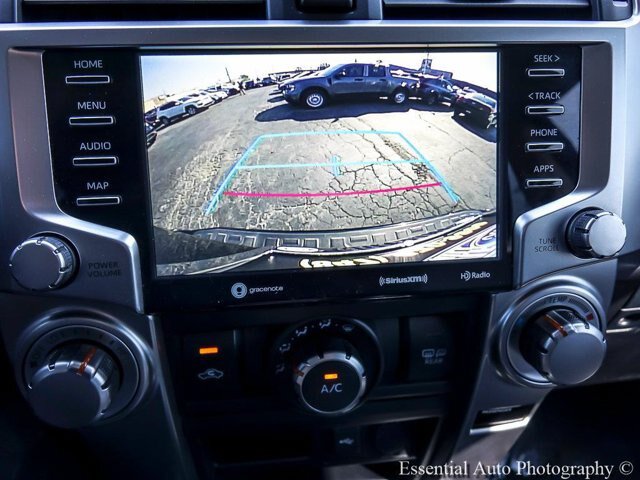 Used 2020 Toyota 4Runner SR5 Premium AWD/4WD image 21