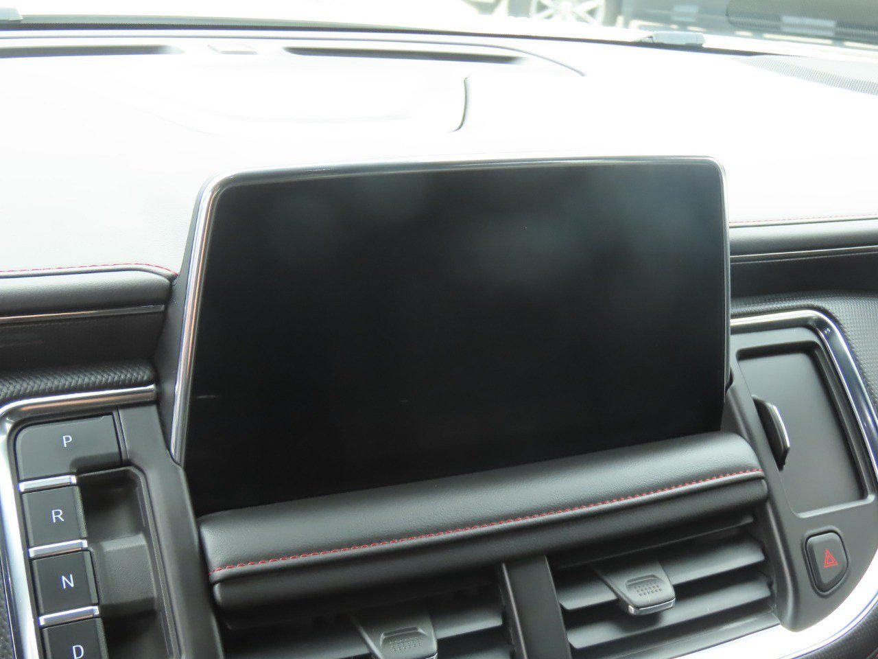 Used 2023 Chevrolet Suburban RST w/ Luxury Package RWD image 25