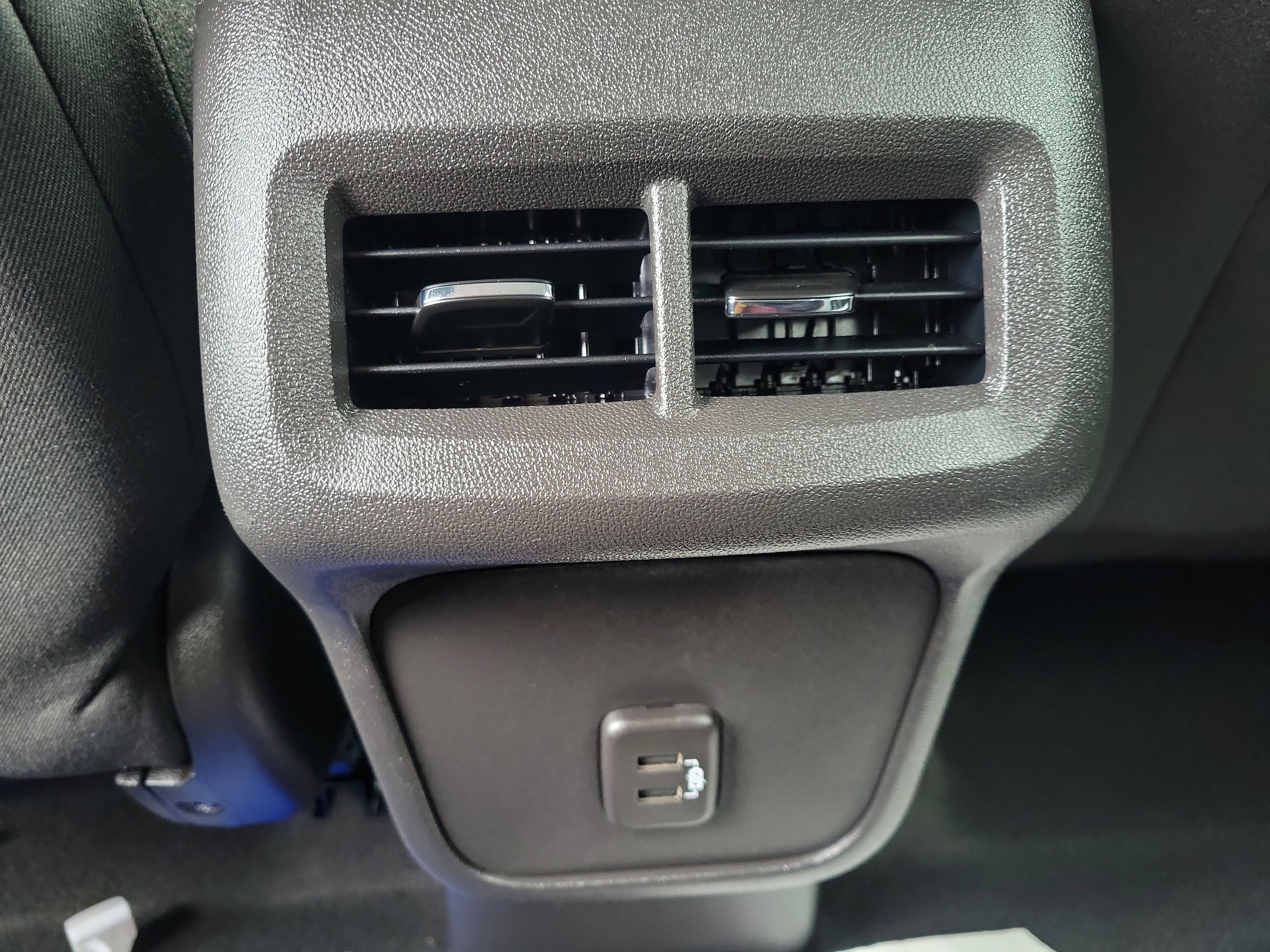 Used 2022 Chevrolet Equinox LT FWD image 11