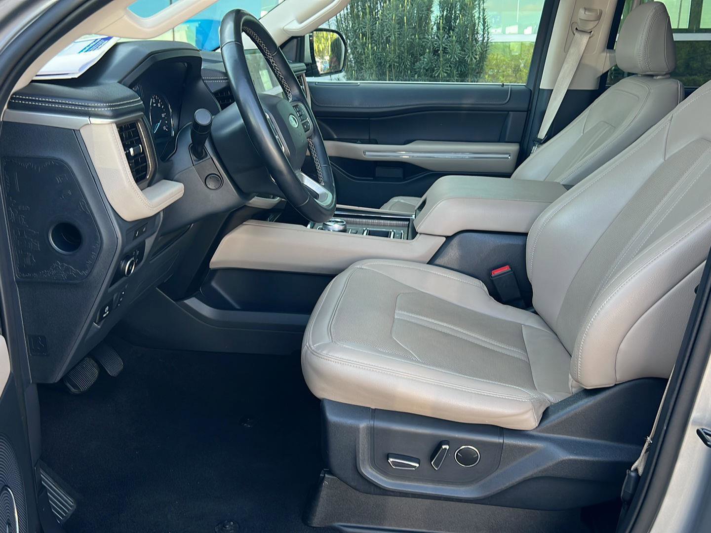 Certified 2024 Ford Expedition Max Limited image 10