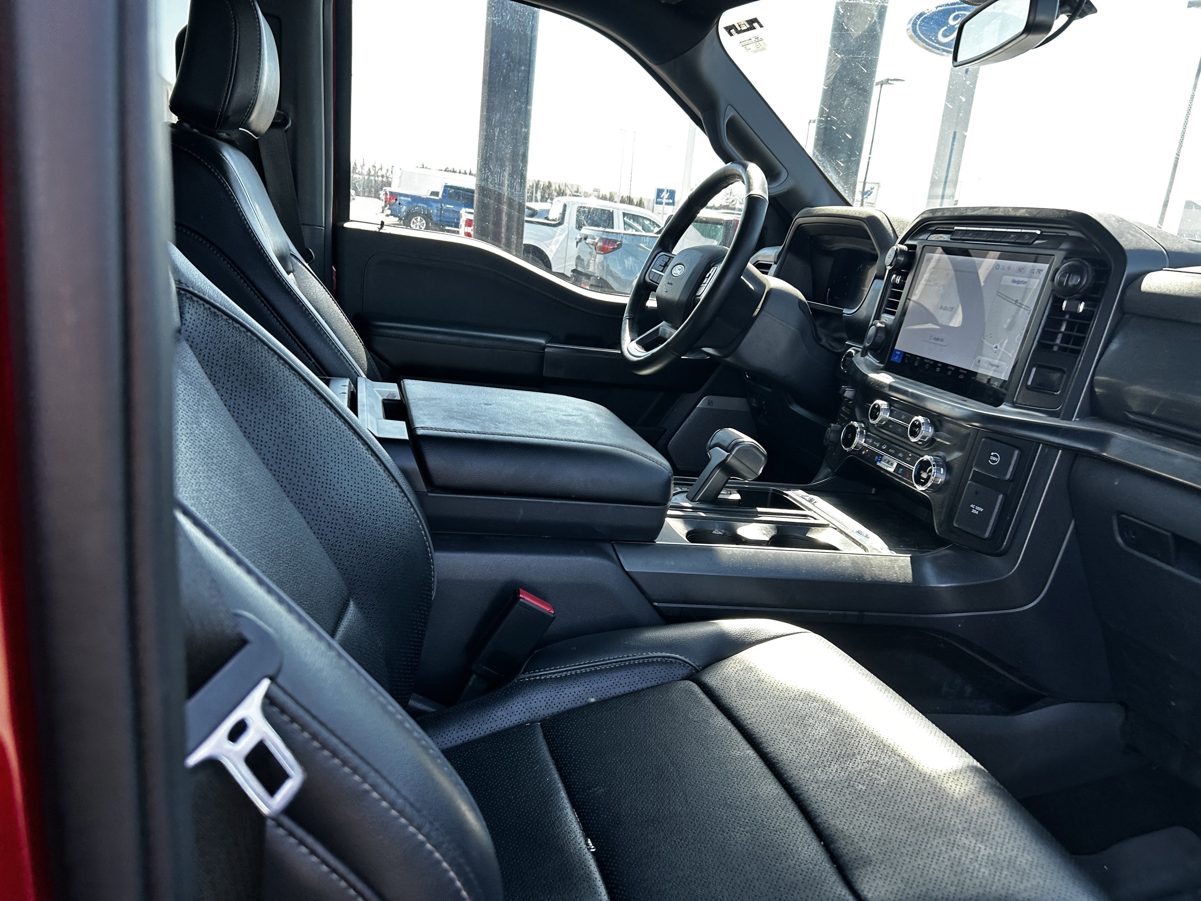 Certified 2024 Ford F150 Lariat w/ FX4 Off-Road Package image 13