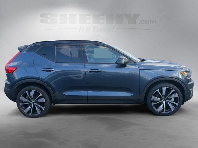 Used 2022 Volvo XC40 P8 Recharge Plus image 6