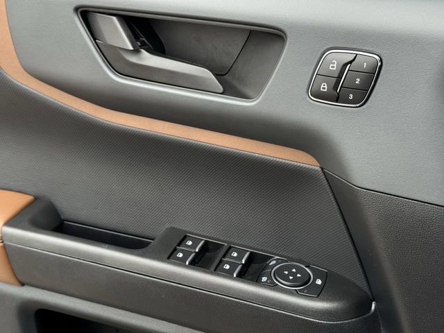 Certified 2023 Ford Bronco Sport Outer Banks w/ Tech Package AWD/4WD image 24