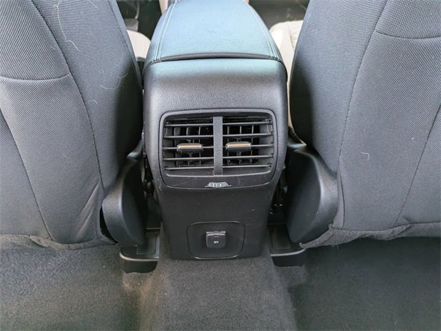 Certified 2020 Ford Escape SE image 18