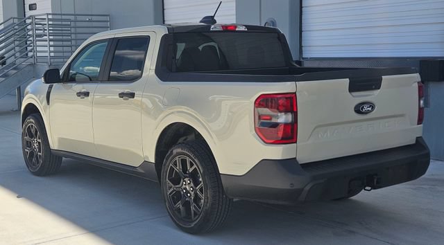 Certified 2025 Ford Maverick XLT w/ XLT Luxury Package AWD/4WD image 3