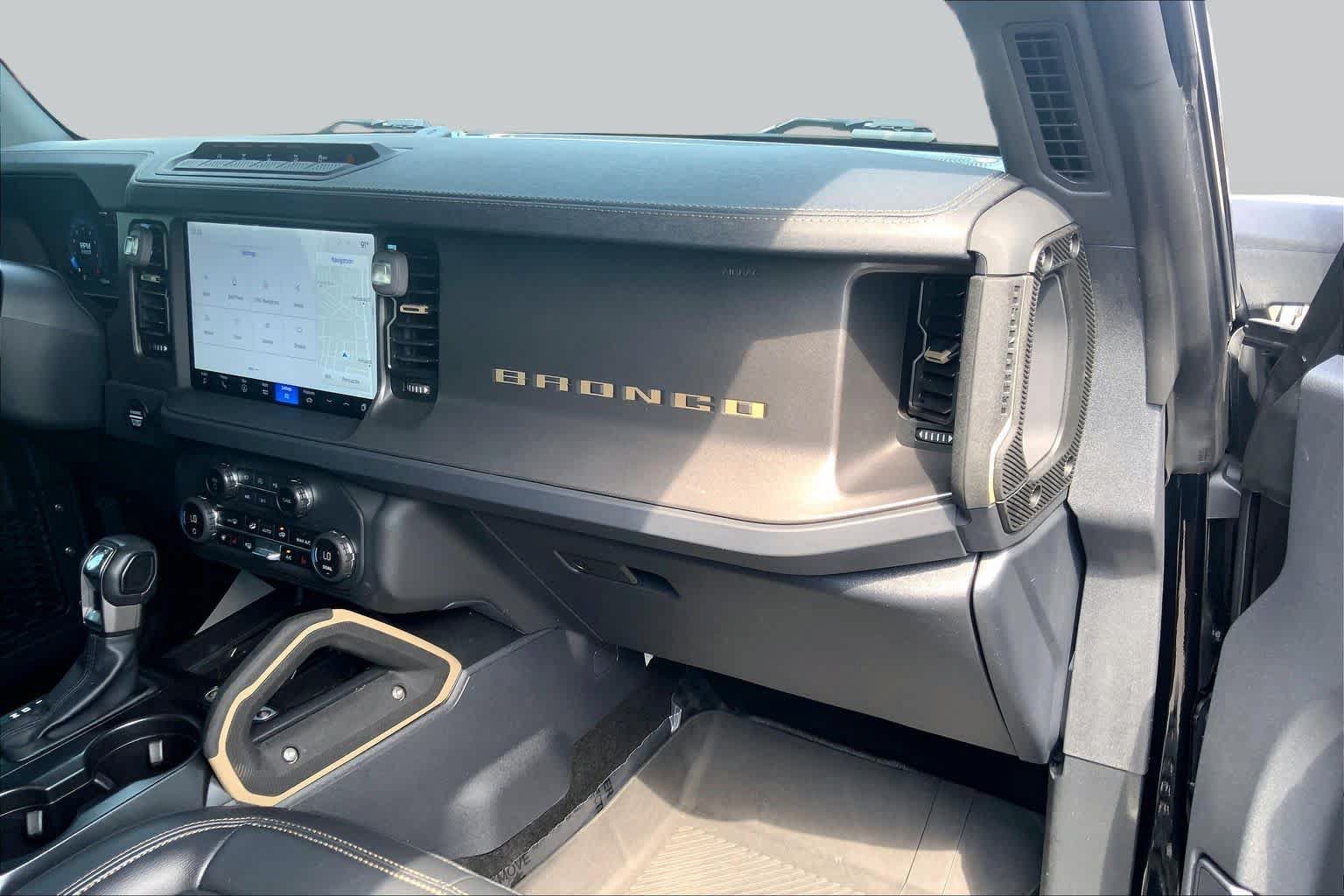 Certified 2025 Ford Bronco Badlands AWD/4WD image 19