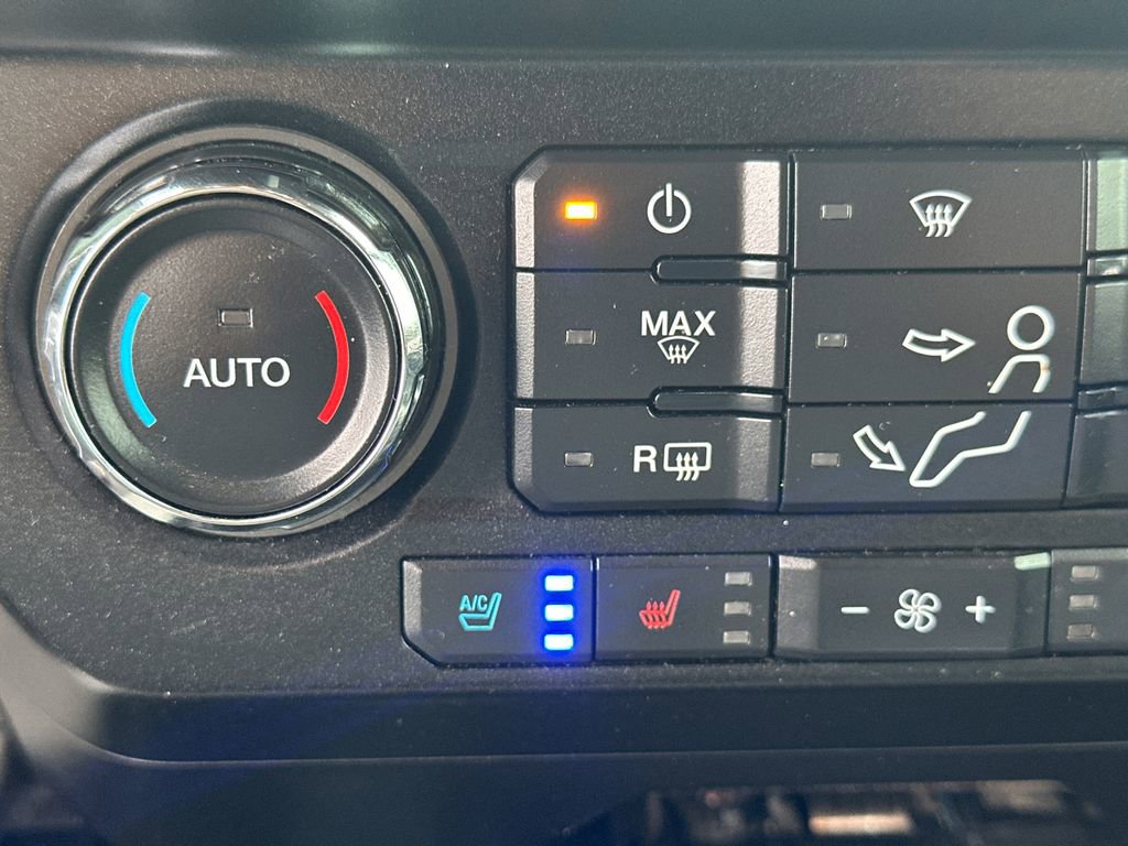 Certified 2018 Ford F250 Lariat w/ Lariat Value Package AWD/4WD image 29