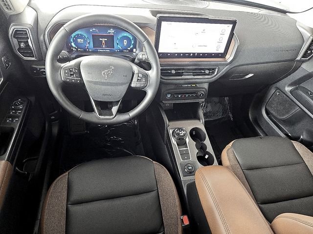 Certified 2025 Ford Bronco Sport Outer Banks w/ Outer Banks Tech Package+ image 11