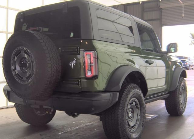 Certified 2025 Ford Bronco Badlands w/ Sasquatch Package AWD/4WD image 3