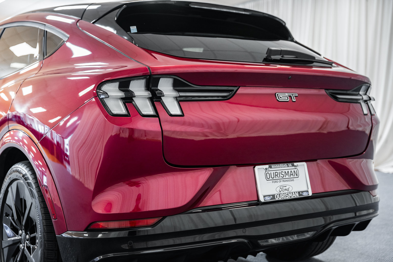 Certified 2025 Ford Mustang Mach-E GT AWD/4WD image 5