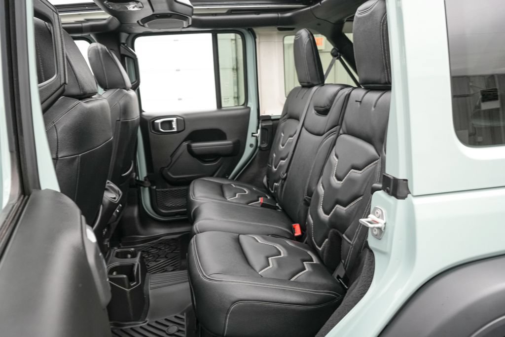 Used 2023 Jeep Wrangler Unlimited Sport w/ Sun And Sound Package AWD/4WD image 39