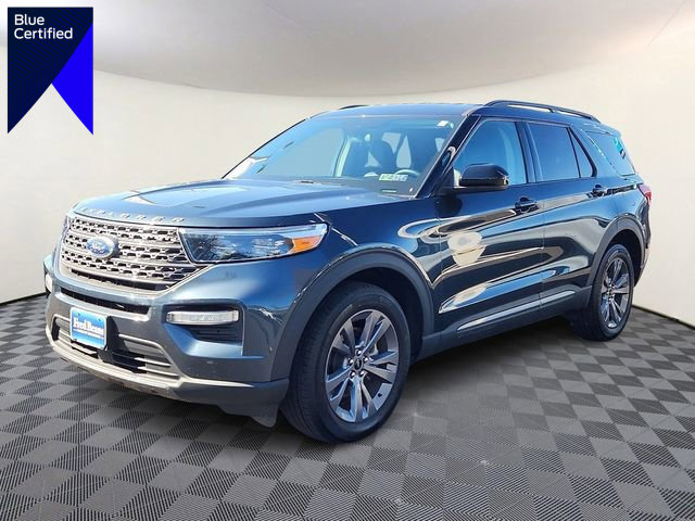 Certified 2022 Ford Explorer XLT w/ Equipment Group 202A