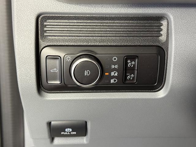 Certified 2023 Ford F250 XL w/ STX Appearance Package AWD/4WD image 24