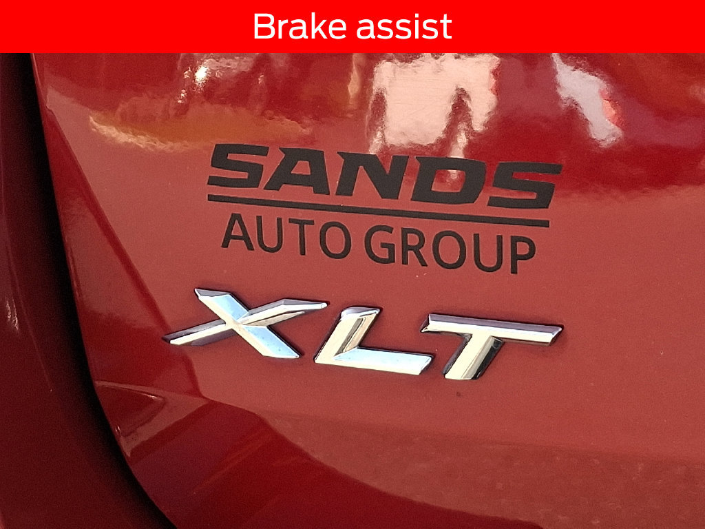 Certified 2023 Ford Explorer XLT w/ Equipment Group 202A AWD/4WD image 30