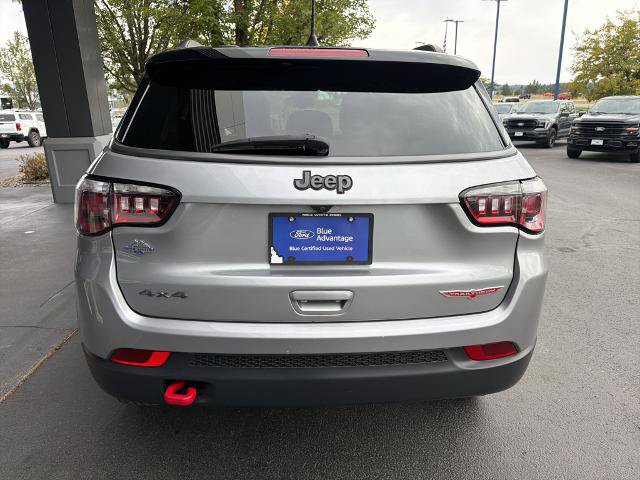 Used 2020 Jeep Compass Trailhawk AWD/4WD image 12