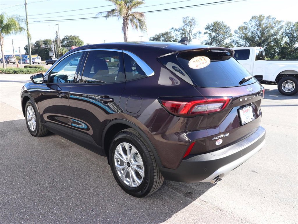 Certified 2023 Ford Escape Active w/ Tech Pack #2 image 3