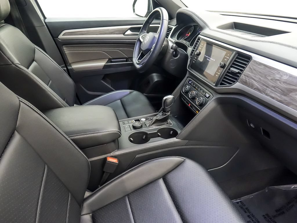 Used 2021 Volkswagen Atlas Cross Sport SE AWD/4WD image 24
