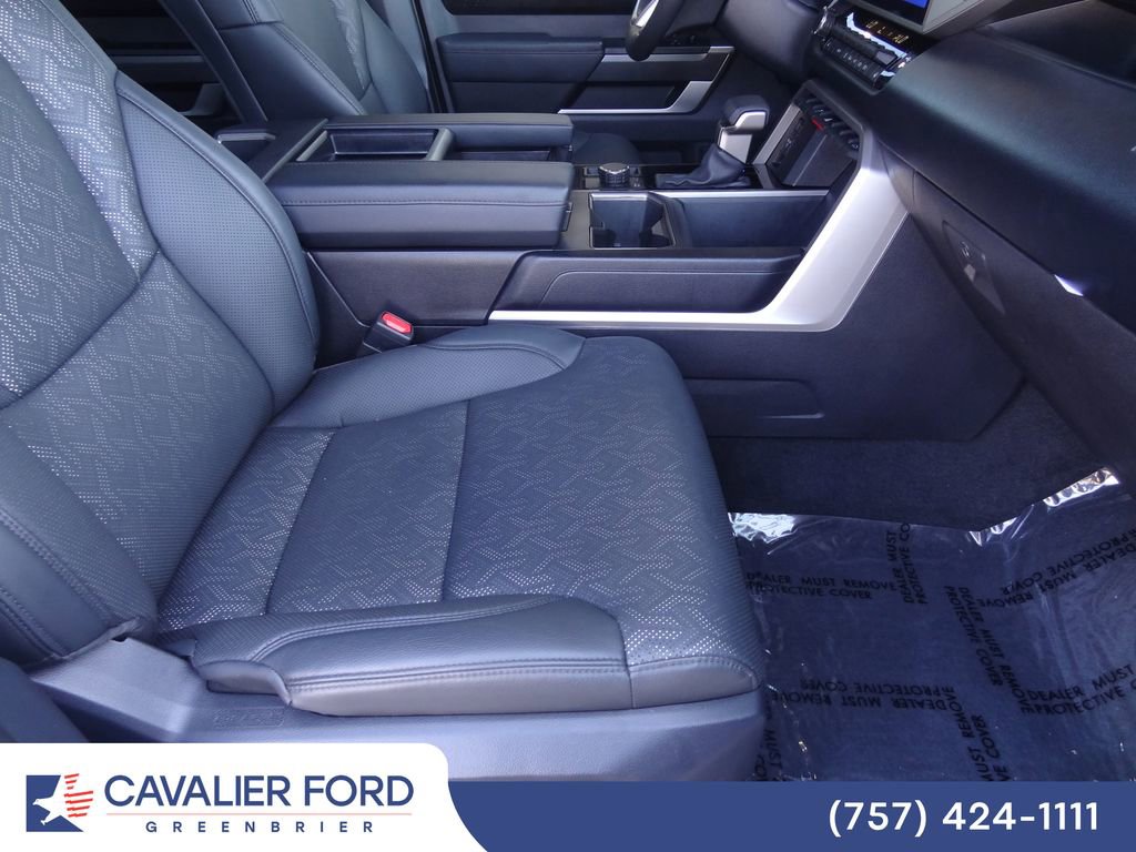 Used 2025 Toyota Tundra SR5 w/ SR5 Premium Package AWD/4WD image 15