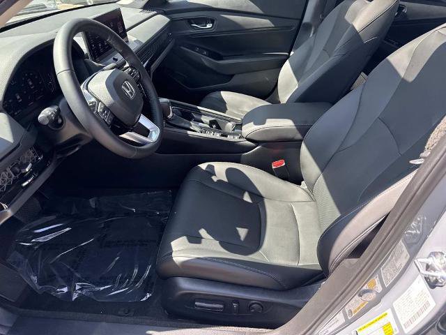 Used 2023 Honda Accord Touring image 17