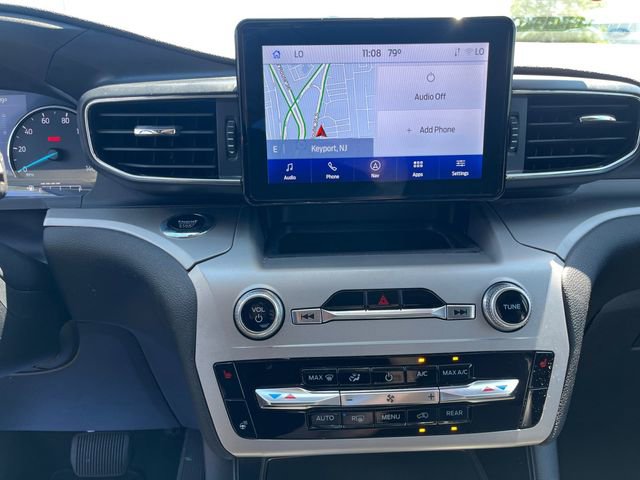 Certified 2022 Ford Explorer XLT w/ Equipment Group 202A AWD/4WD image 19