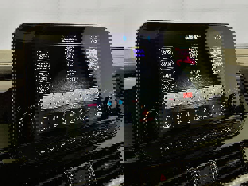 Used 2025 Nissan Pathfinder Platinum w/ Cargo Package image 20