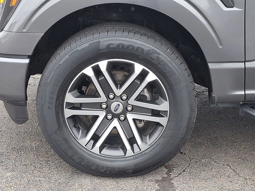 Certified 2023 Ford F150 XL w/ STX Appearance Package image 8