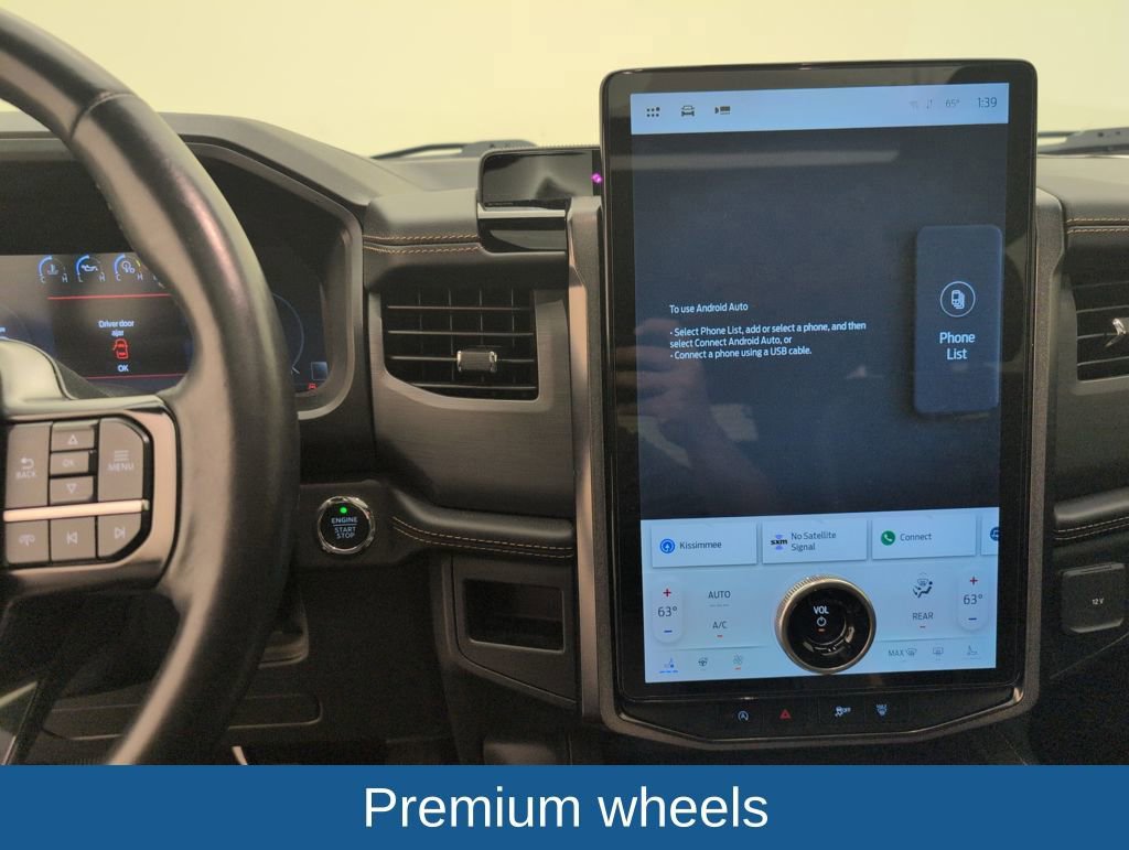 Certified 2023 Ford Expedition Platinum image 21