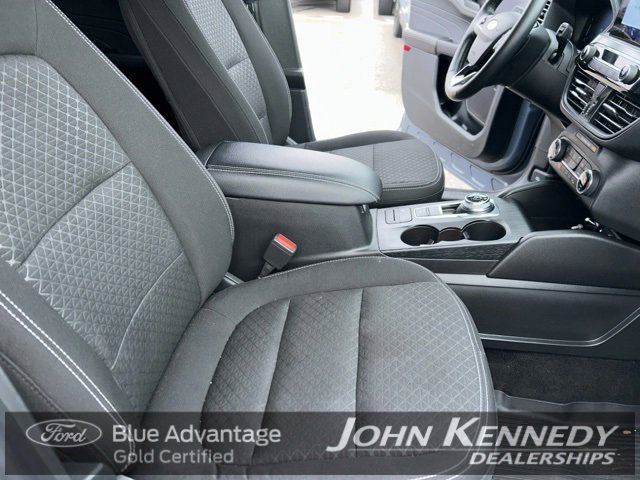 Certified 2025 Ford Escape Active w/ Cold Weather Package image 32