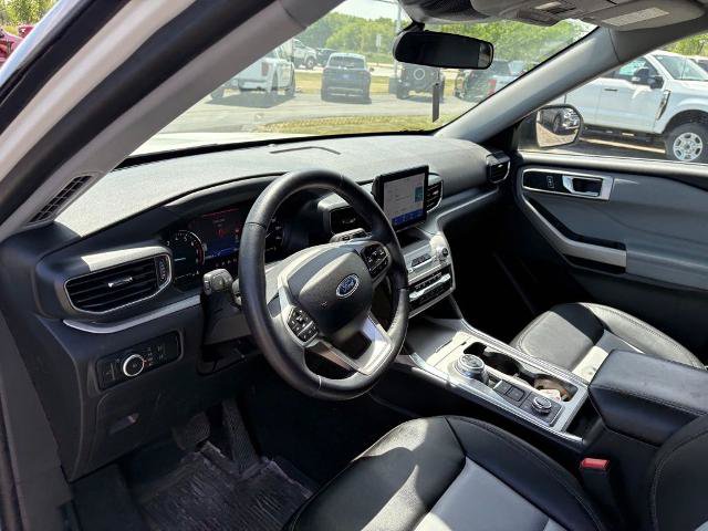 Certified 2024 Ford Explorer XLT w/ Equipment Group 202A AWD/4WD image 13