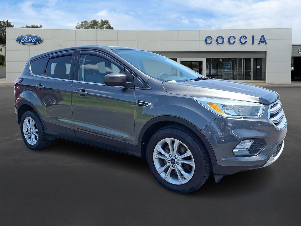 Certified 2017 Ford Escape SE AWD/4WD image 3