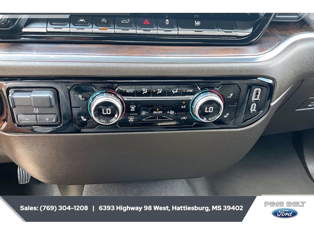 Used 2025 GMC Sierra 1500 SLT AWD/4WD image 23