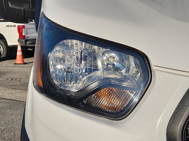 Certified 2023 Ford Transit 250 Medium Roof RWD image 9