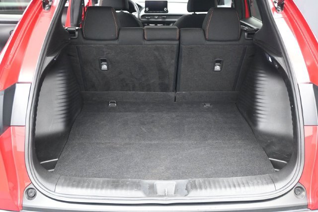Used 2025 Honda HR-V Sport image 16
