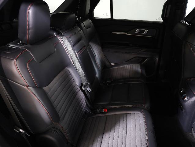 Certified 2025 Ford Explorer ST-Line w/ Premium Package image 10