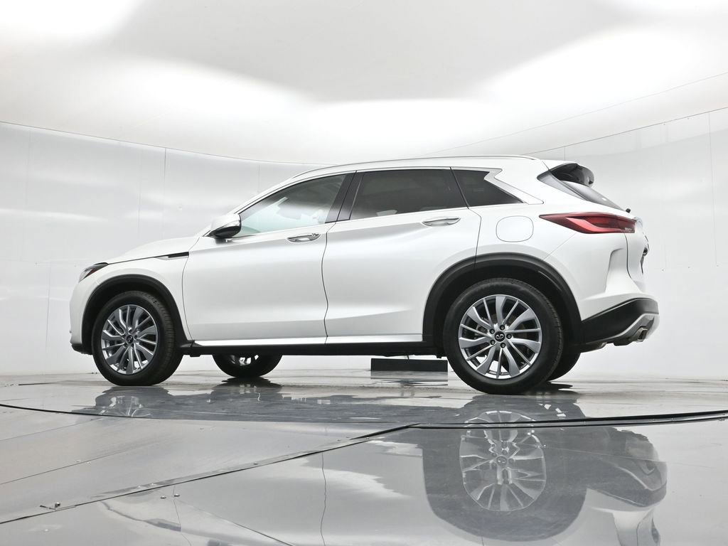 Used 2024 INFINITI QX50 Luxe image 25