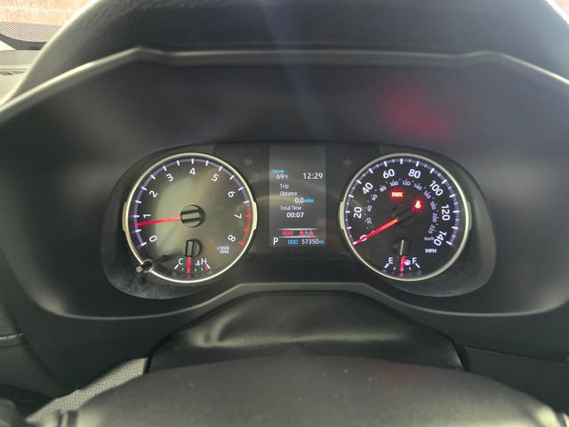 Used 2021 Toyota RAV4 LE w/ Carpet Mat Package (TMS) FWD image 29