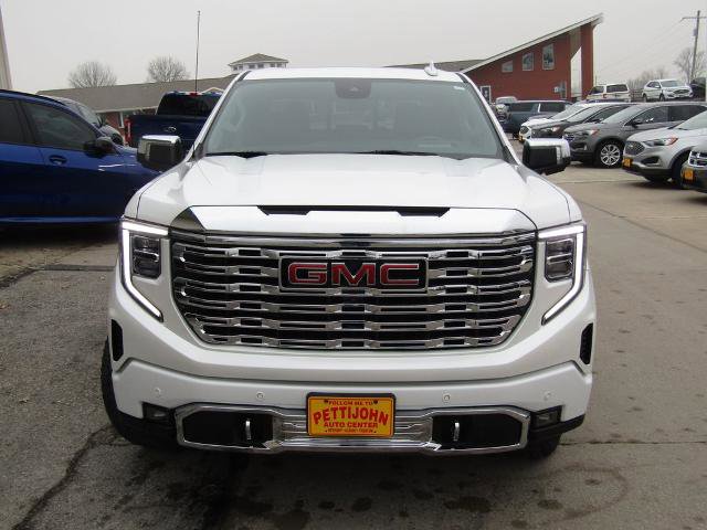 Used 2023 GMC Sierra 1500 Denali w/ Technology Package AWD/4WD image 13