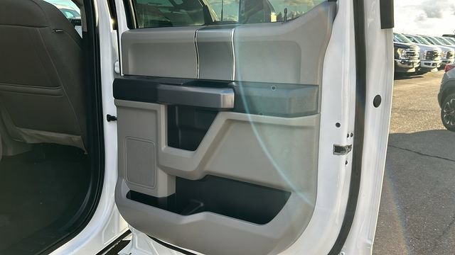 Certified 2022 Ford F350 XLT w/ XLT Premium Package image 12