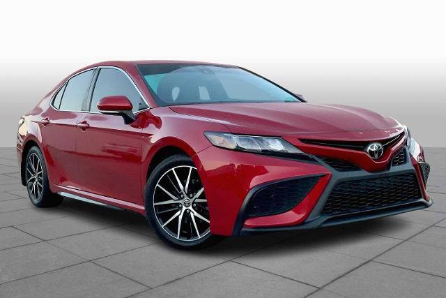Used 2021 Toyota Camry SE w/ Convenience Package image 5