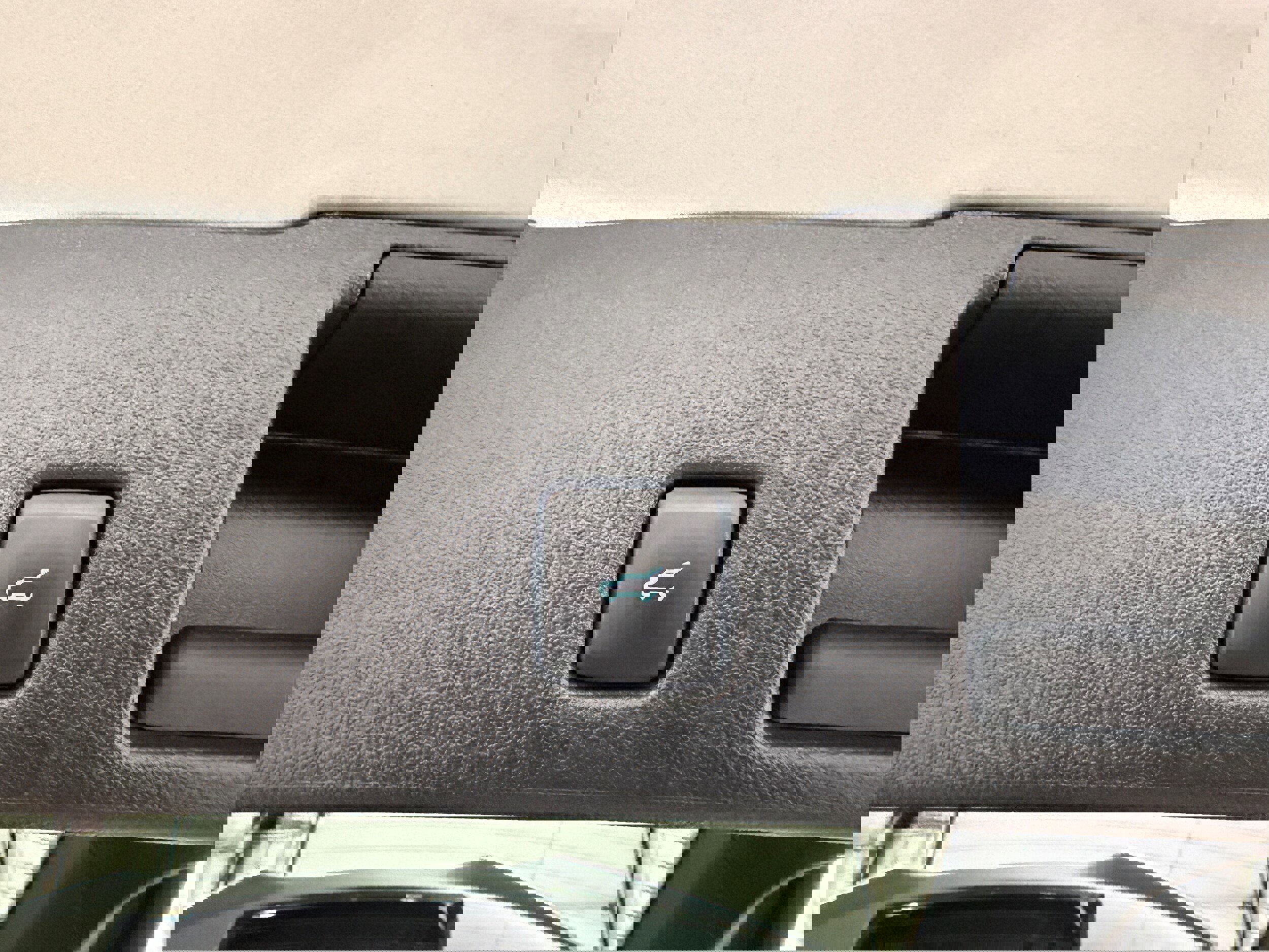 Certified 2023 Ford Escape ST-Line w/ Tech Pack #1 image 31