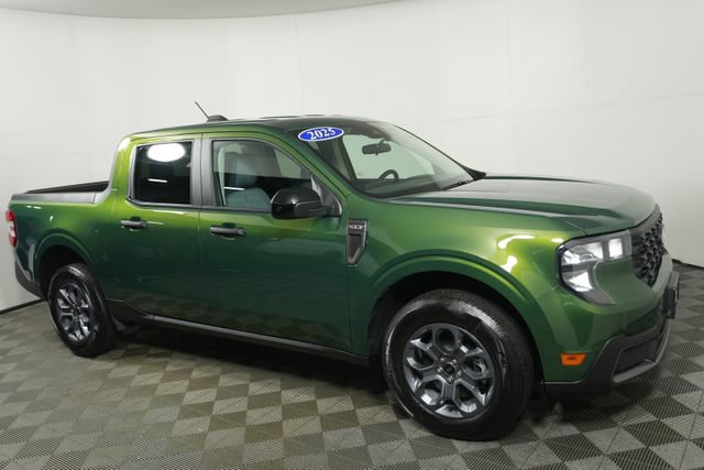 Certified 2025 Ford Maverick XLT w/ XLT Luxury Package