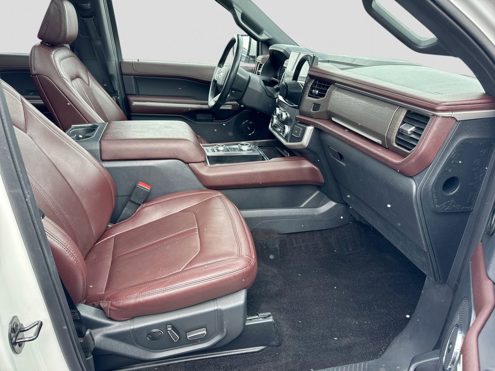 Certified 2022 Ford Expedition Limited AWD/4WD image 9