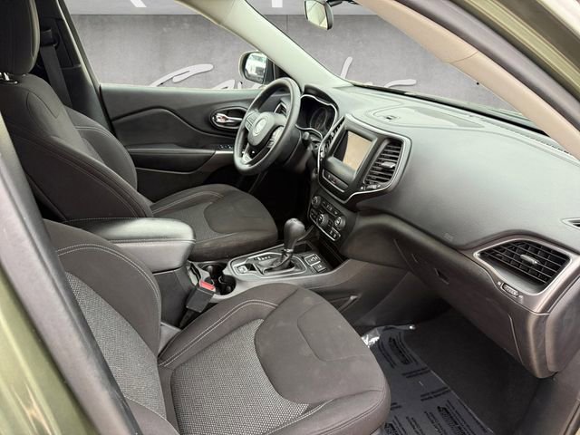 Used 2020 Jeep Cherokee Latitude image 24