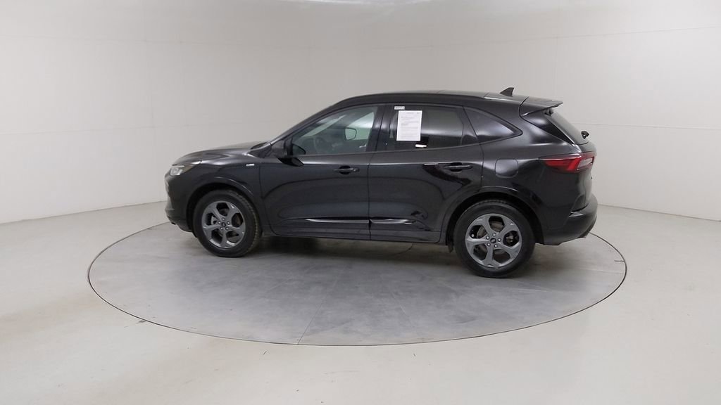 Certified 2024 Ford Escape ST-Line w/ Tech Pack #1 AWD/4WD image 18