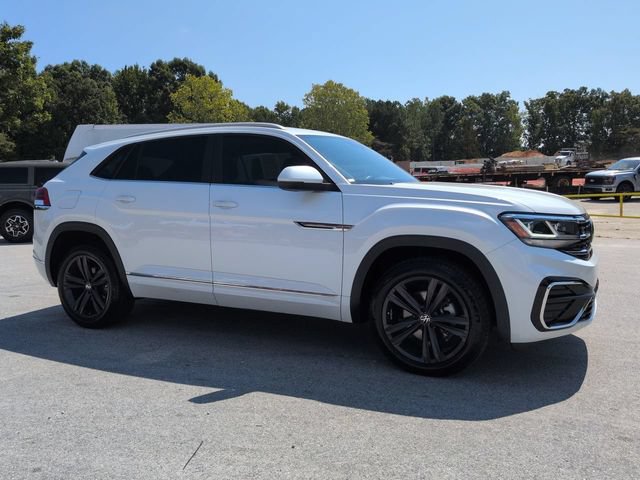 Used 2021 Volkswagen Atlas Cross Sport SE w/ V6 Towing Package FWD image 2